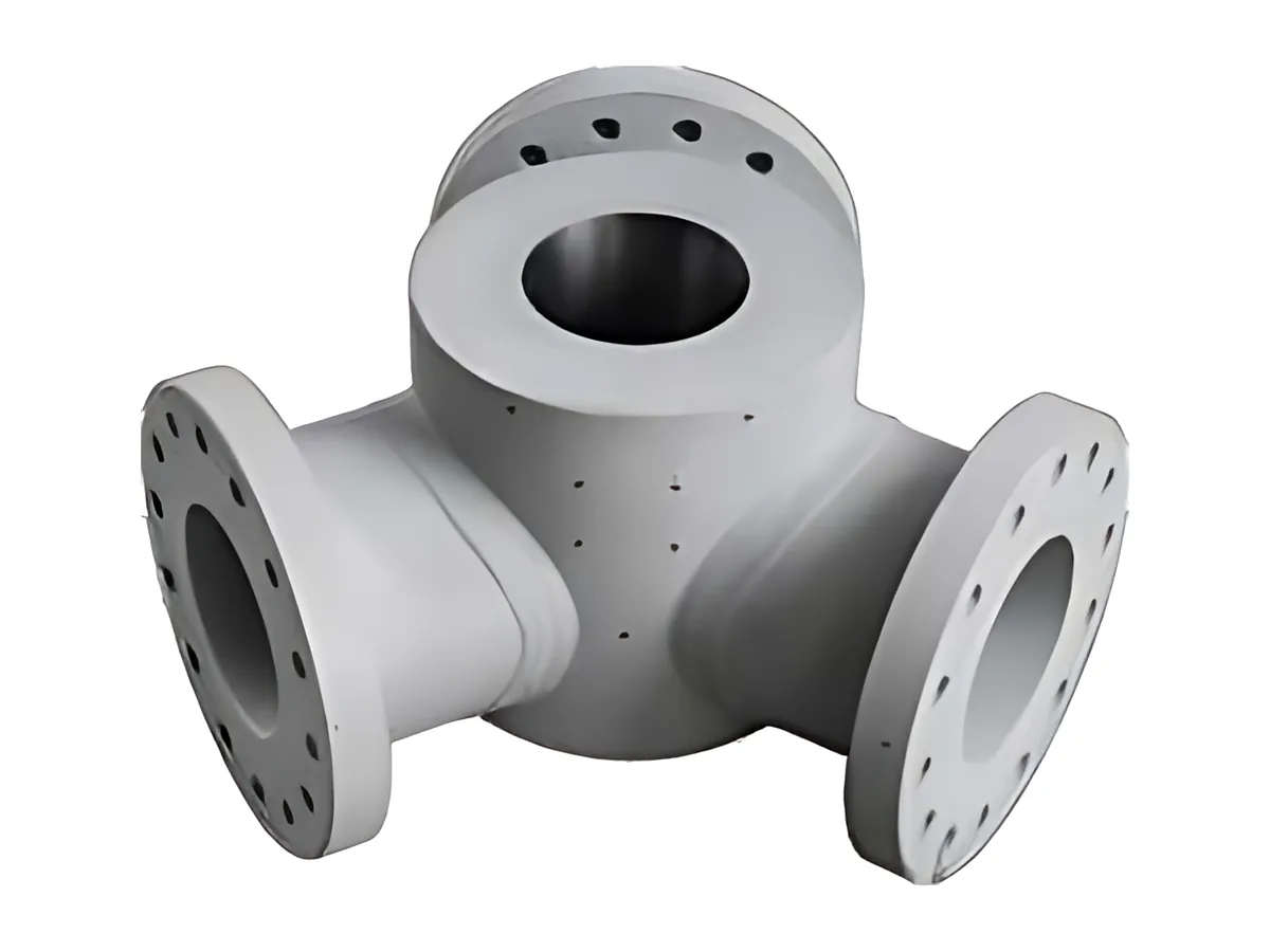Cast tee housings: Flanged tee housing machined on three faces