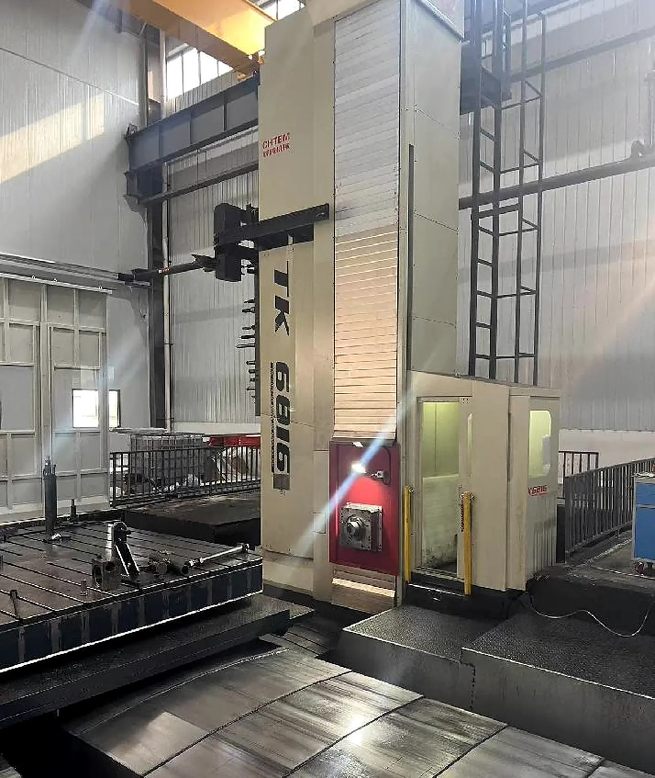 Gantry machining center, Kao Ming KMC-4000SV-H · Taiwan · 2020